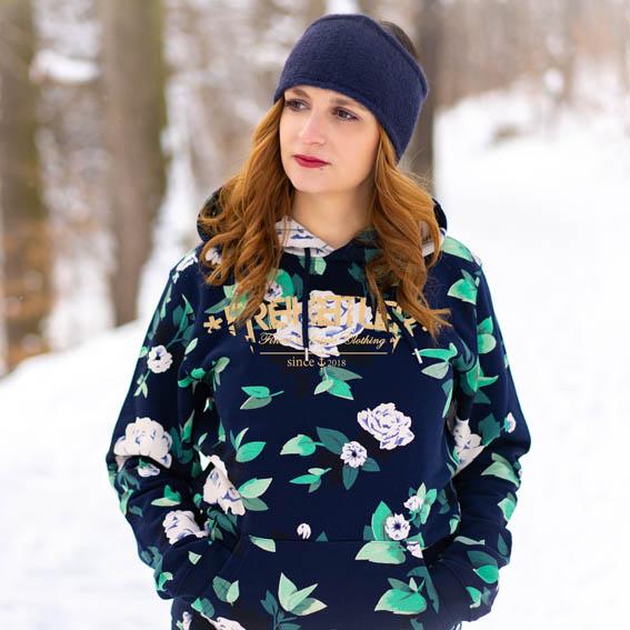 Bio Premium Hoodie Flowers Lifestyle